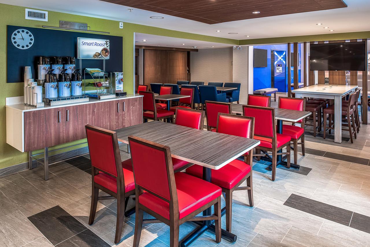 Holiday Inn Express & Suites Halifax - Bedford By Ihg Zewnętrze zdjęcie